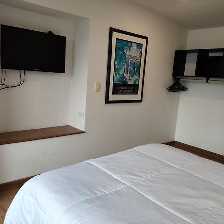 Apartaestudios La Candelaria Богота Экстерьер фото