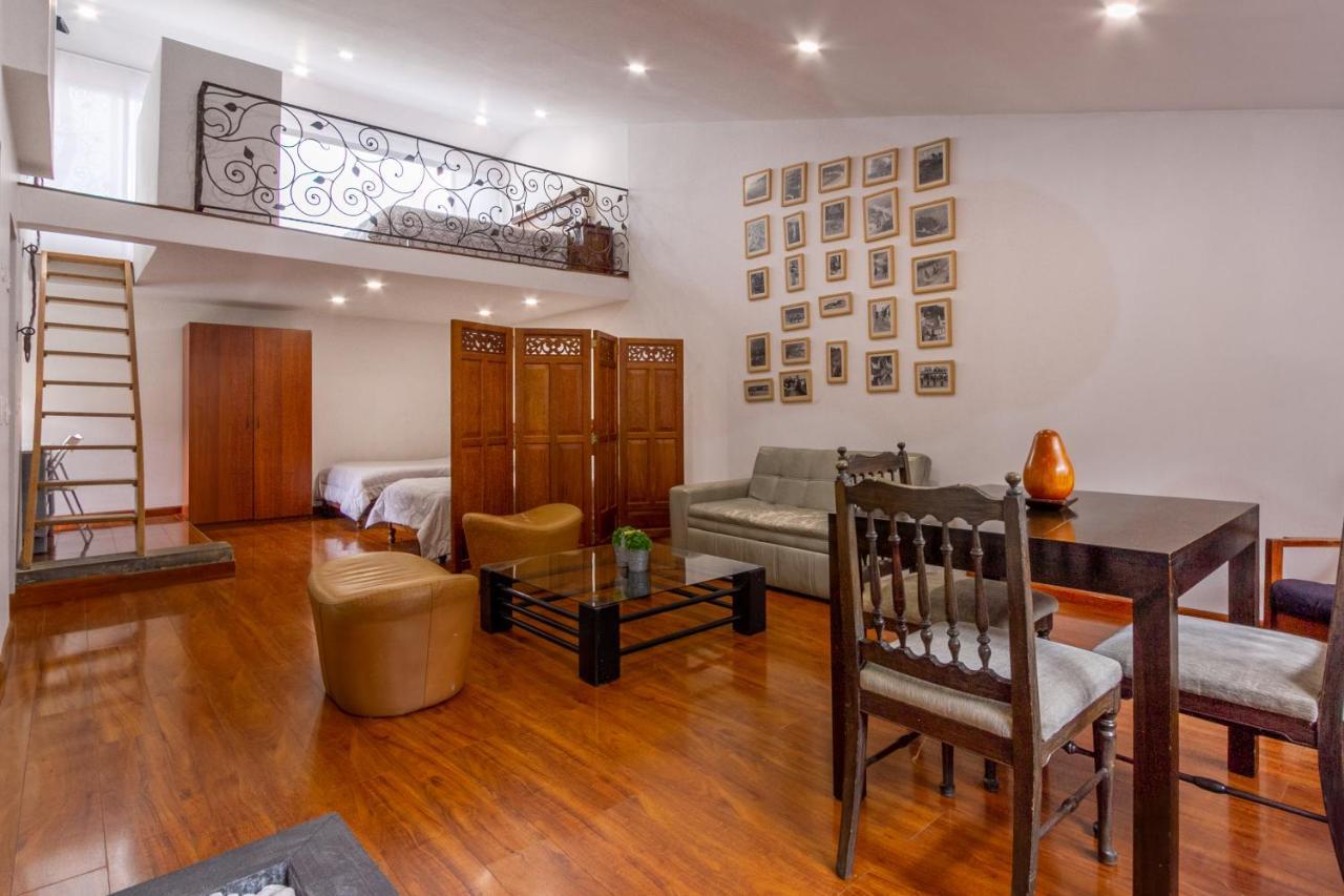 Apartaestudios La Candelaria Богота Экстерьер фото