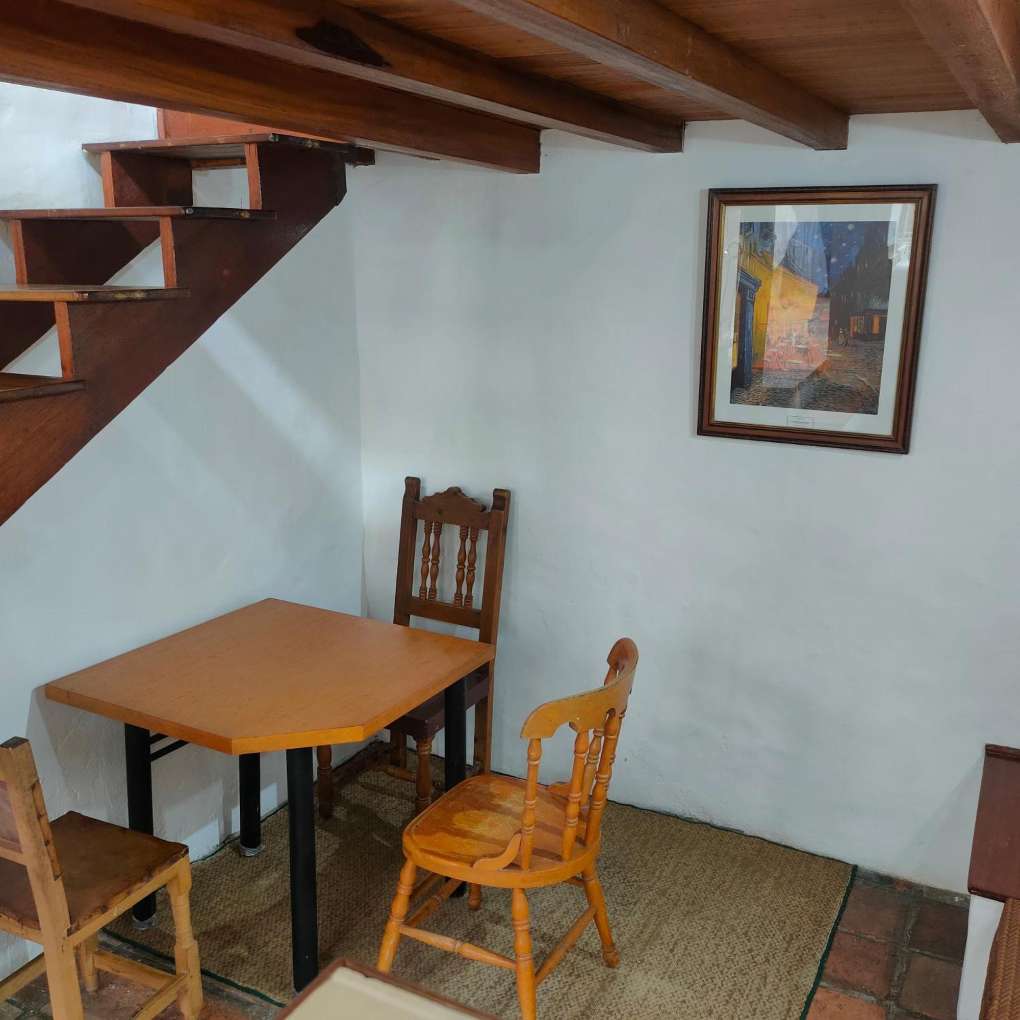 Apartaestudios La Candelaria Богота Экстерьер фото